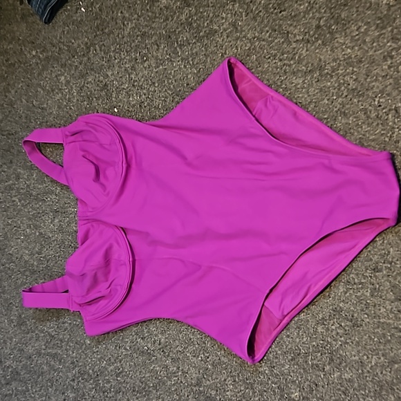 TA3 swimsuit Lifty - Picture 1 of 9